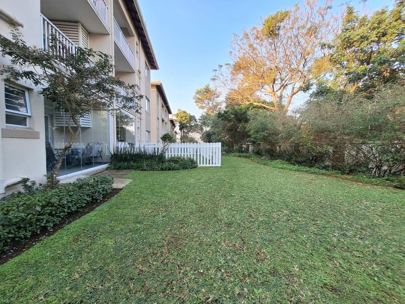 Ground Floor 3Bed 2 Bath Apartment in Manor Estates - Photo 3