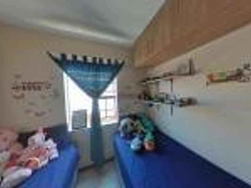 2 Bed 1 Bath Apartment For Sale in Sagewood, Midrand - Photo 3