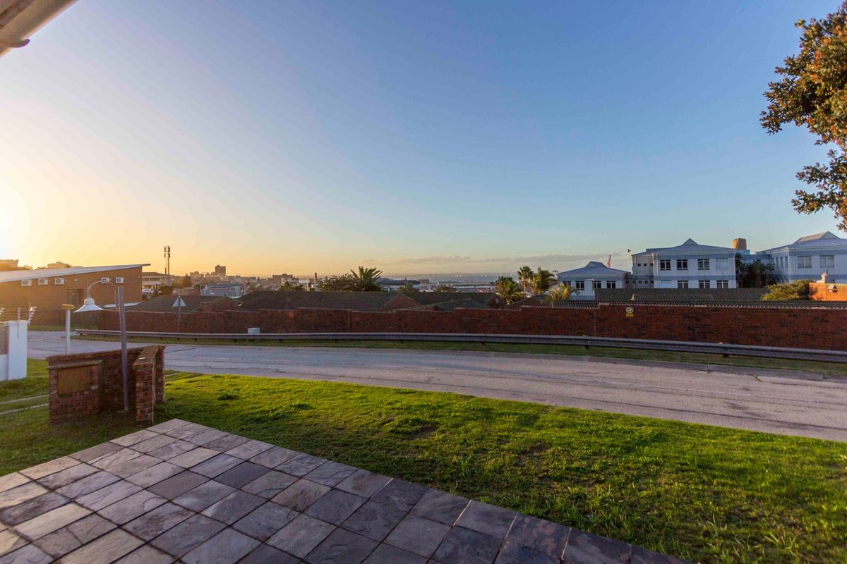 House For Sale in Humerail, Port Elizabeth - Photo 4