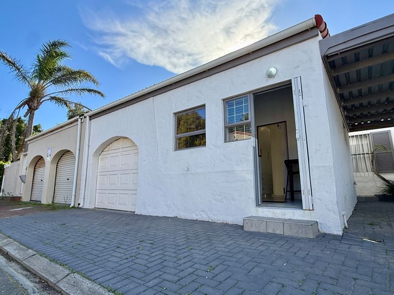 Fully Furnished One Bed Flatlet - Photo 1