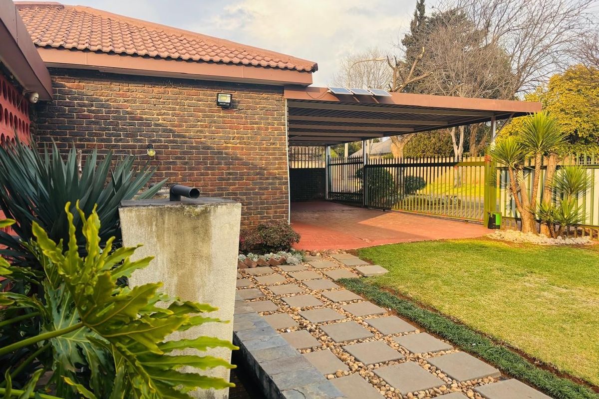 House For Sale in SE 2, Vanderbijlpark SE - Photo 4