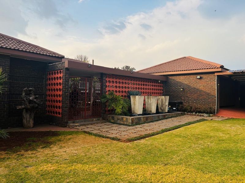 House For Sale in SE 2, Vanderbijlpark SE - Photo 6