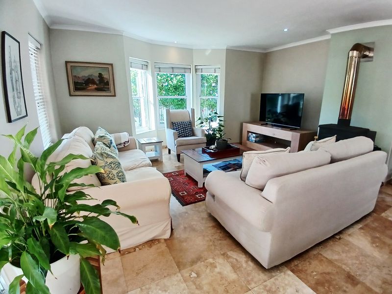 House To Rent For December in Thesen Islands, Knysna - Photo 6