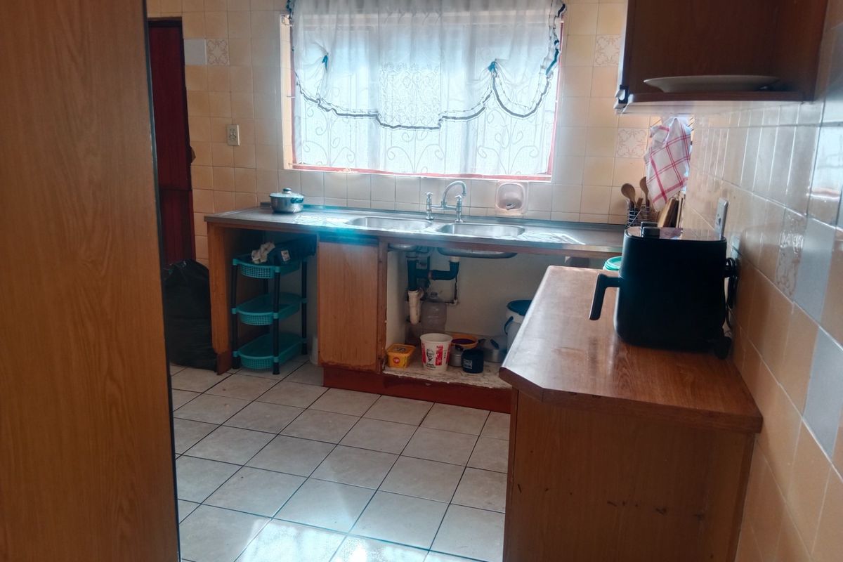 House For Sale in Reservoir Hills, Durban, KwaZulu Natal - Photo 5