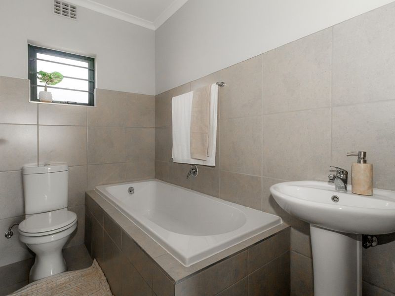 Townhouse To Rent in Milano  Security Estate, Sky city Albertsdal, Alberton - Photo 10