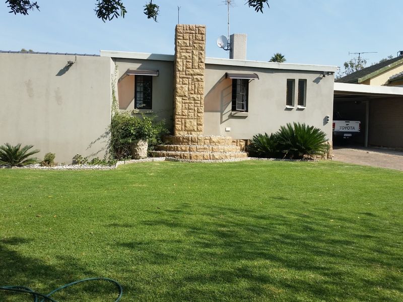 House For Sale in Birch Acres, Kempton Park - Photo 5