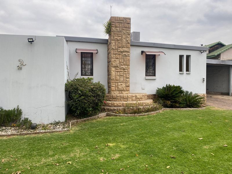 House For Sale in Birch Acres, Kempton Park - Photo 10