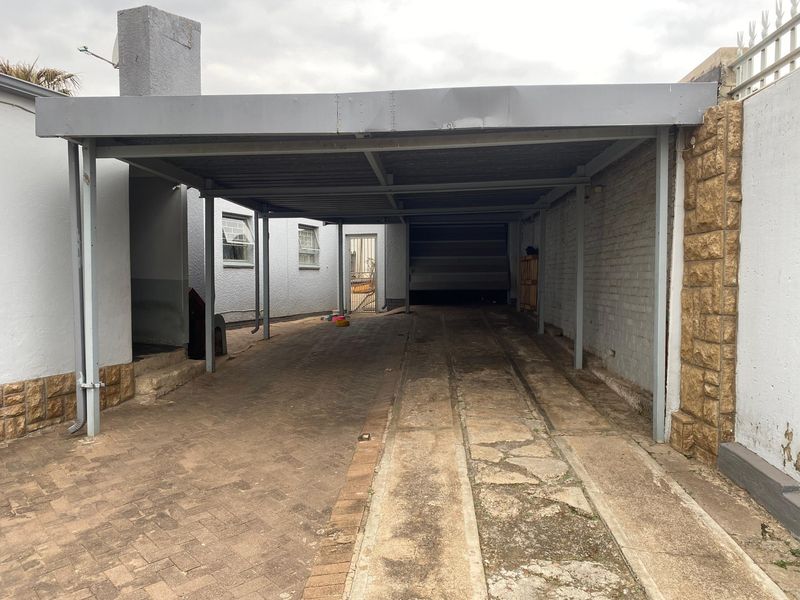 House For Sale in Birch Acres, Kempton Park - Photo 9