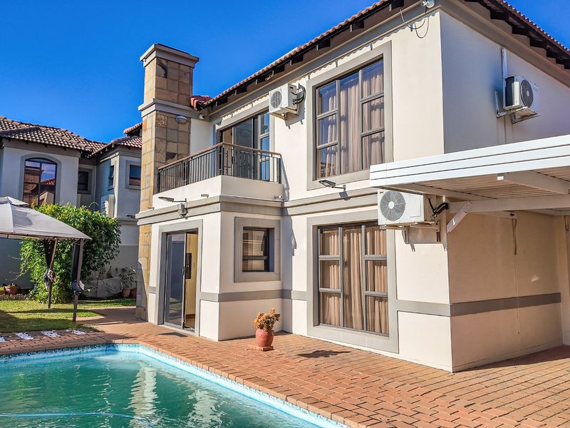Double Story House in Melodie, Hartbeespoort, North West - Photo 7