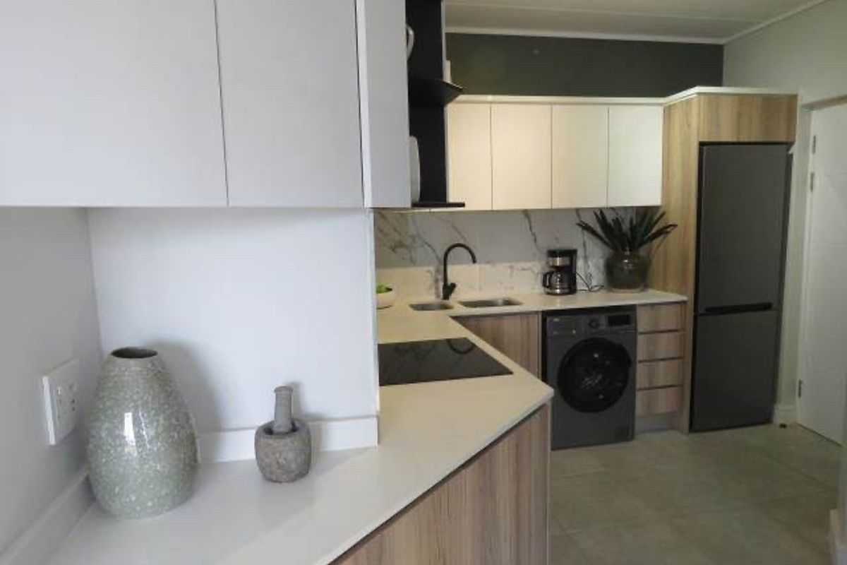 Apartment For Sale in Waterfall, Midrand - Photo 2