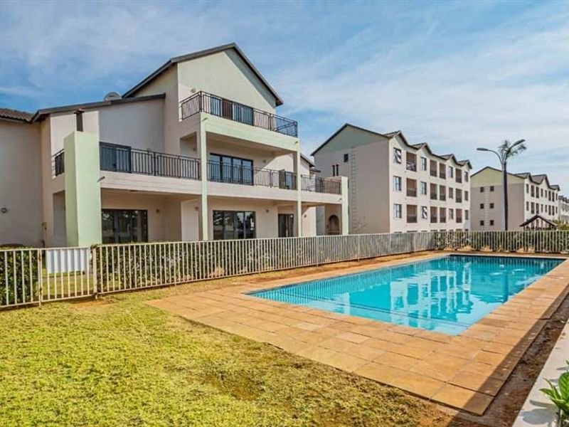 Apartment For Sale in Carlswald, Midrand - Photo 1