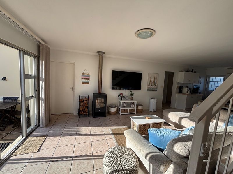 Townhouse For sale, Royal Ascot, Milnerton - Photo 9