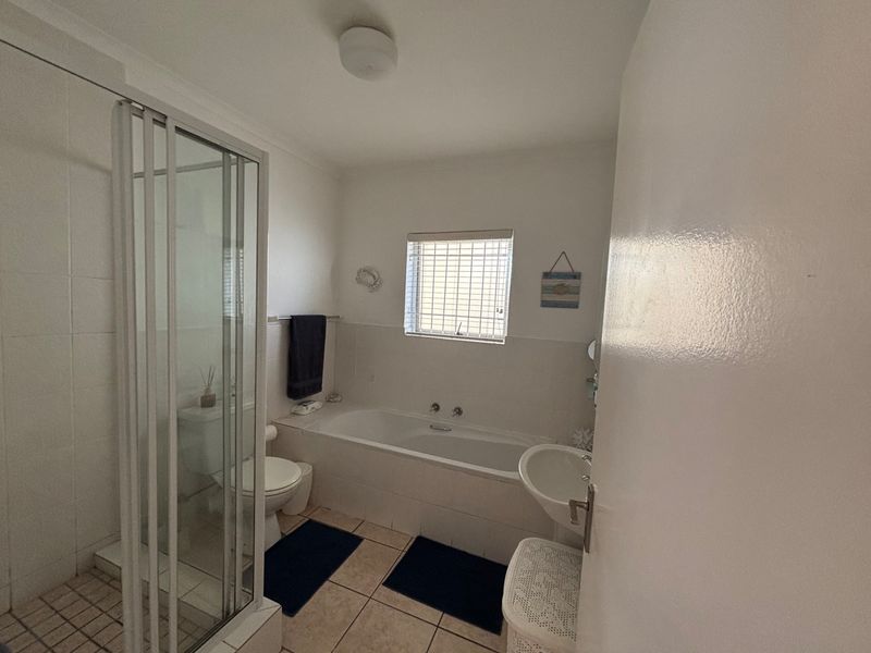 Townhouse For sale, Royal Ascot, Milnerton - Photo 4