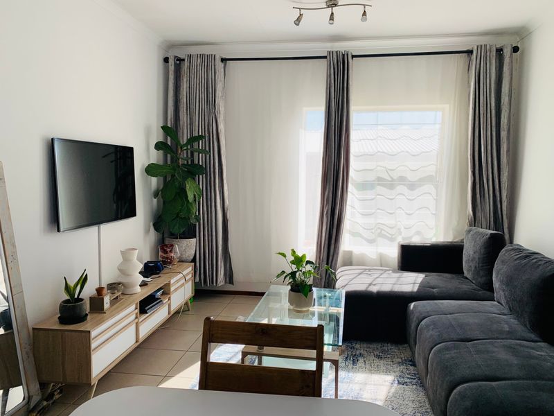 2 Bedroom, 2 bathroom Apartment For Sale in Theresapark, Akasia - Photo 8