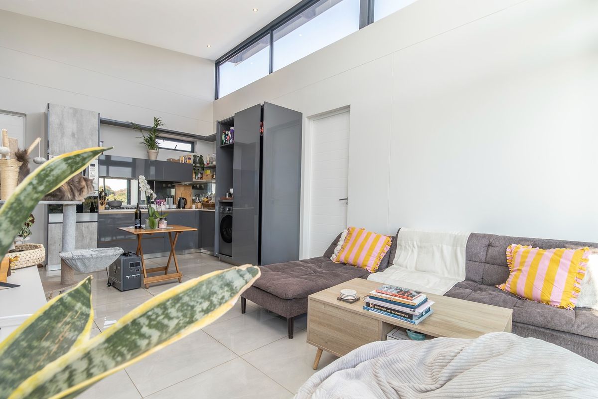 Penthouse For Sale in Houghton Estate, Johannesburg - Photo 2