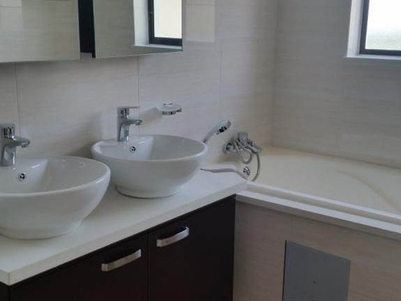 Apartment For Sale in Summerset, Midrand - Photo 9