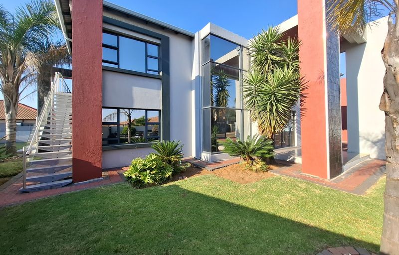 Spacious Double-Storey Family Home with Pool and Solar Power