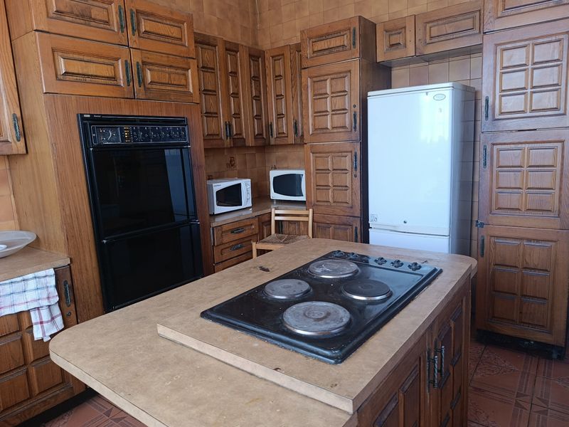 Student Accomodation For Sale in Hurst Hill, Johannesburg - Photo 7