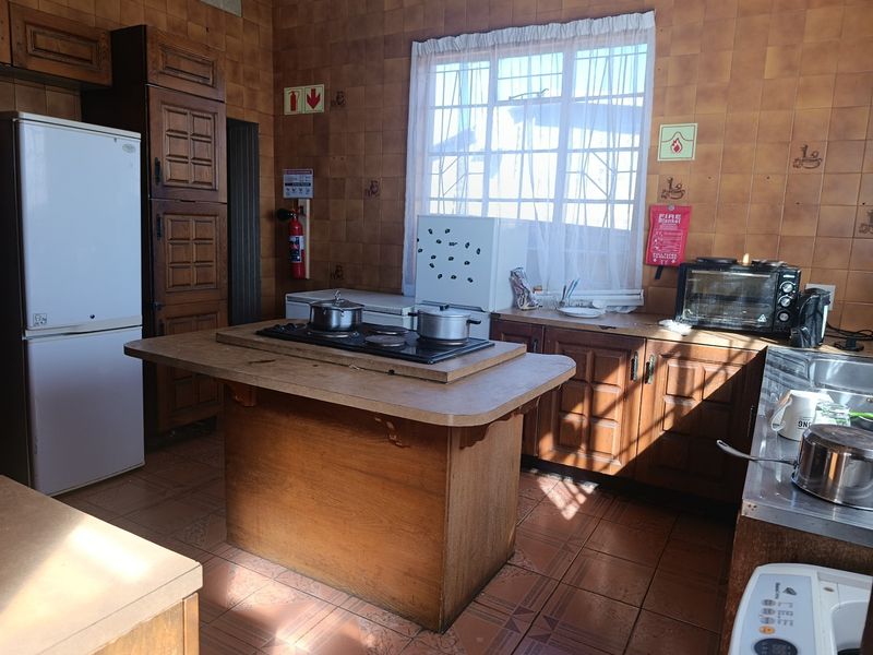 Student Accomodation For Sale in Hurst Hill, Johannesburg - Photo 6