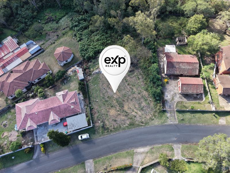 PRIME VACANT LAND OFFERING ENDLESS DEVELOPMENT POTENTIAL - Photo 3