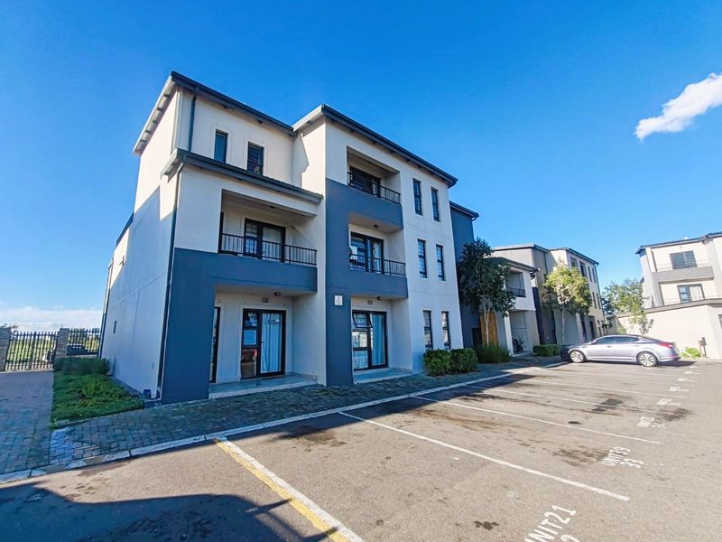 Modern Apartment For Sale in Blouberg - Photo 1