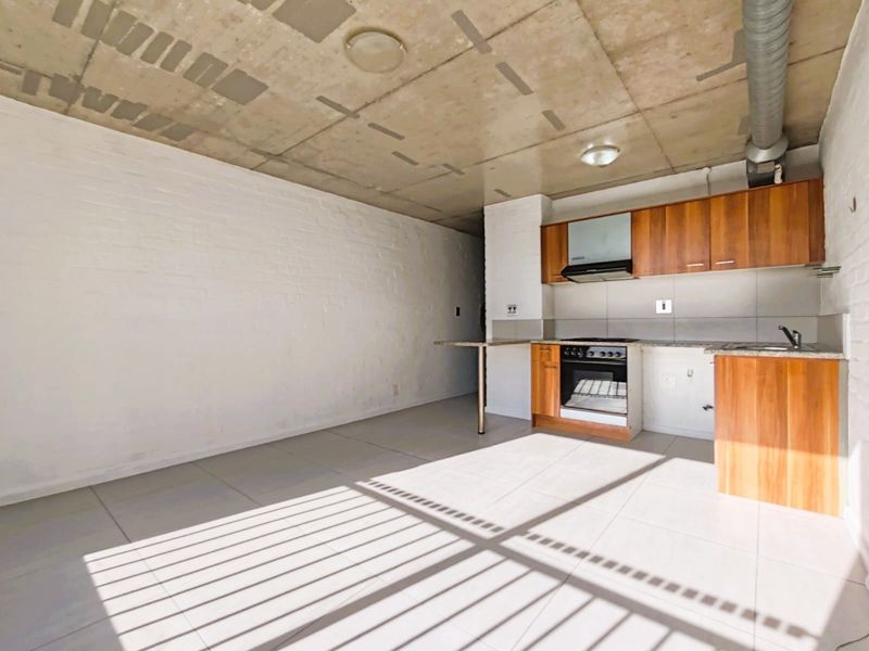 1-Bedroom Apartment for Sale in The Hub, Woodstock - Ideal Investment Opportunity - Photo 9