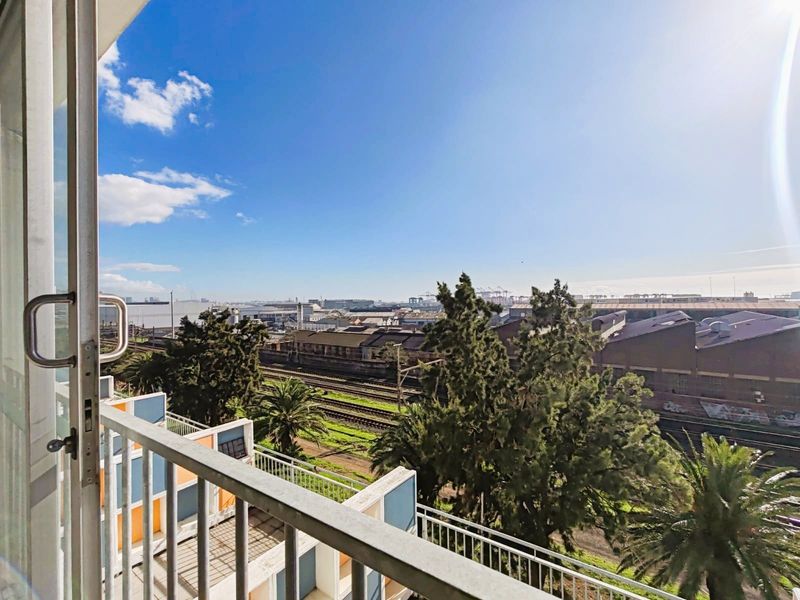 1-Bedroom Apartment for Sale in The Hub, Woodstock - Ideal Investment Opportunity - Photo 8