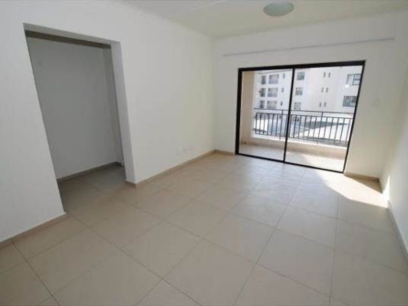 Apartment For Sale in Carlswald, Midrand - Photo 3