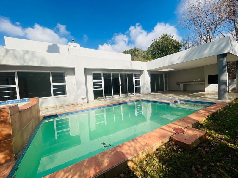 9 Bedroomed Versatile Home - Photo 2