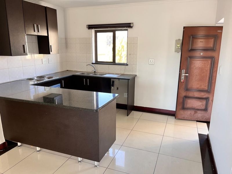 Apartment For Sale in Noordwyk, Midrand - Photo 3