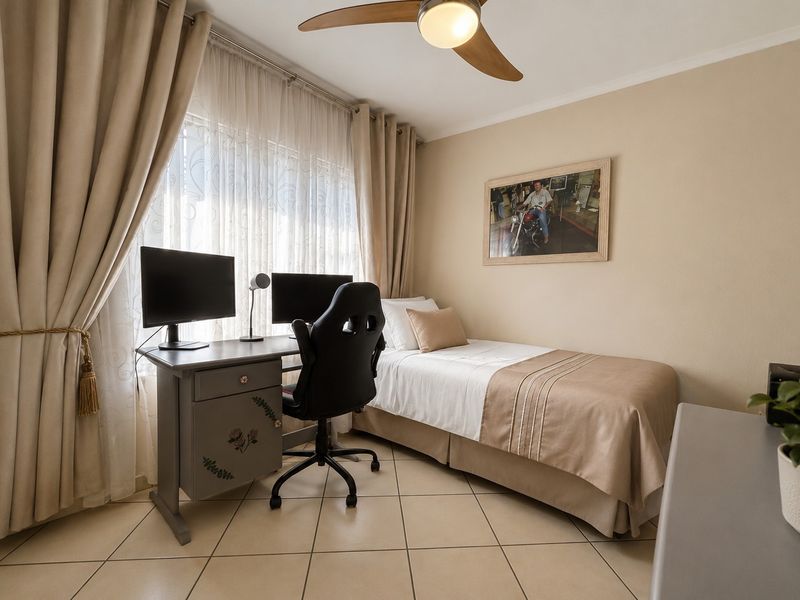 Secure, Off-Grid Cluster Living with Exceptional Extras in New Redruth - Photo 8