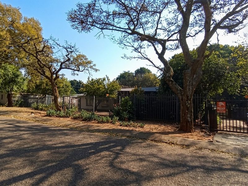 House For Sale in Silverton, Pretoria - Photo 1