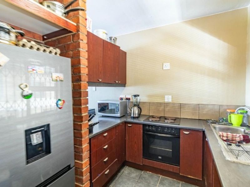 Beautiful 2 bedroom apartment in San Ridge - Photo 3