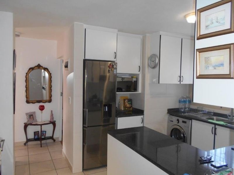 Apartment To Rent in Hatton Estate - Photo 2