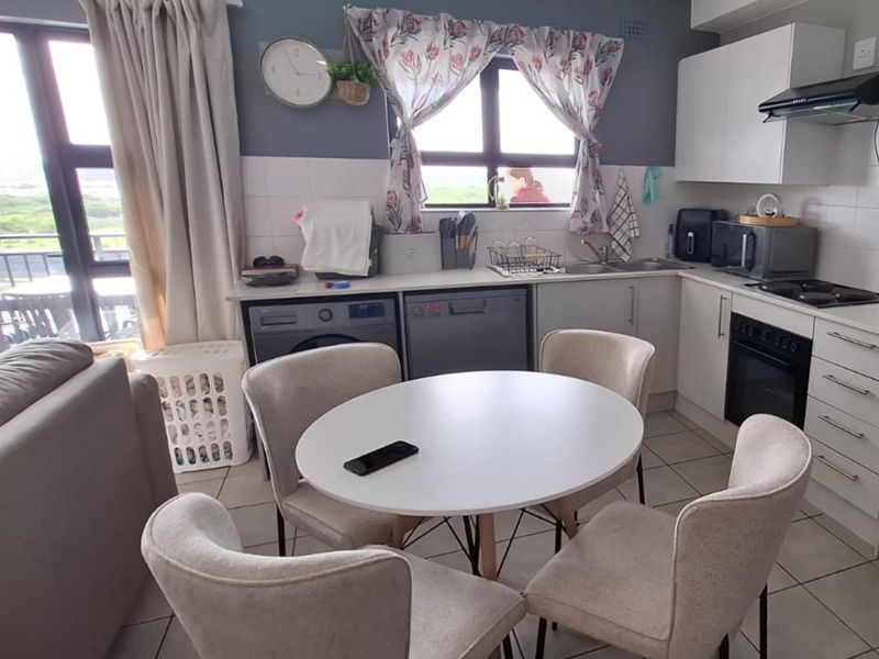 Modern 3-Bedroom Duplex Apartment in Secure Ihlathi Estate - Parklands - Photo 3