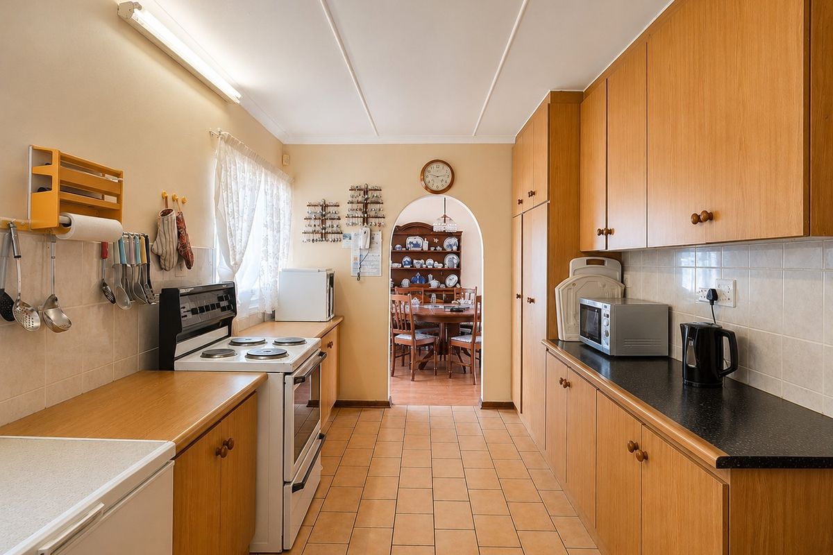 Spacious 4-Bed 3-Bath Family Living in the Heart of Fauna - Photo 5