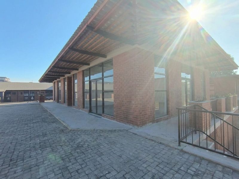 Commercial Property To Rent in Ballito, KwaZulu Natal - Photo 2