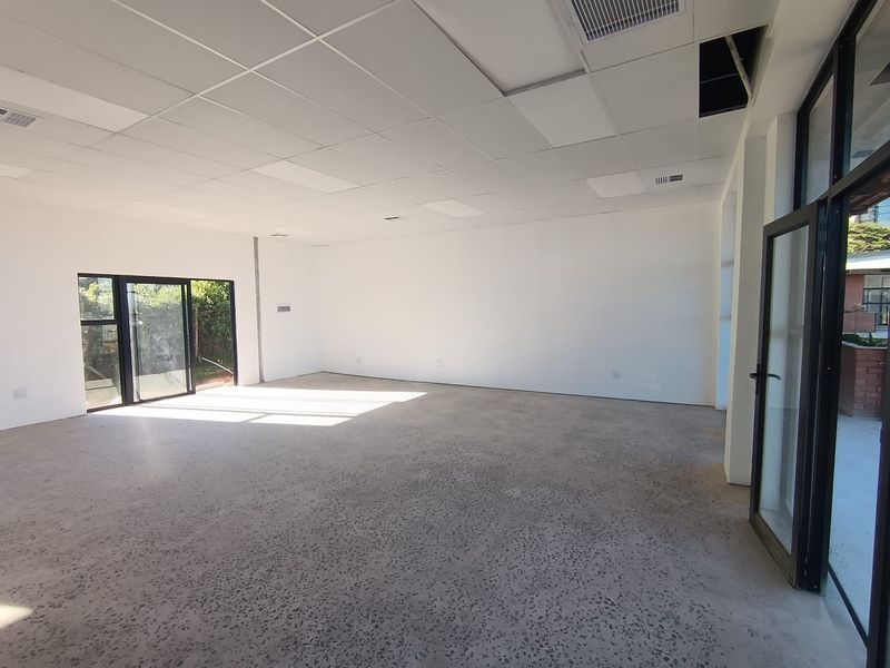 Commercial Property To Rent in Ballito, KwaZulu Natal - Photo 5