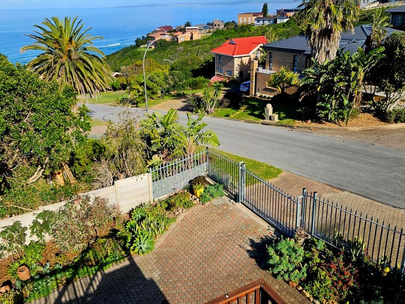House For Sale in Dana Bay, Mossel Bay - Photo 1