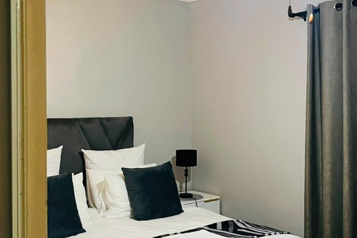 House To Rent in Westville - Photo 5