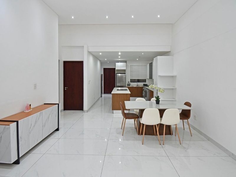 Executive Furnished Apartment with Houghton Skyline Views | Houghton Estate - Photo 8