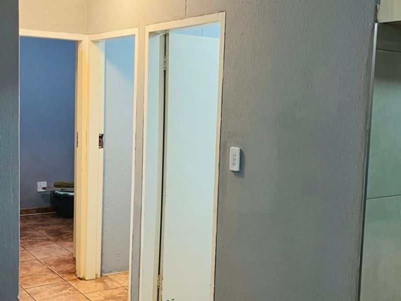 2 Bedroom House To Rent in Mahube Valley, Gemvalley,  Pretoria - Photo 3