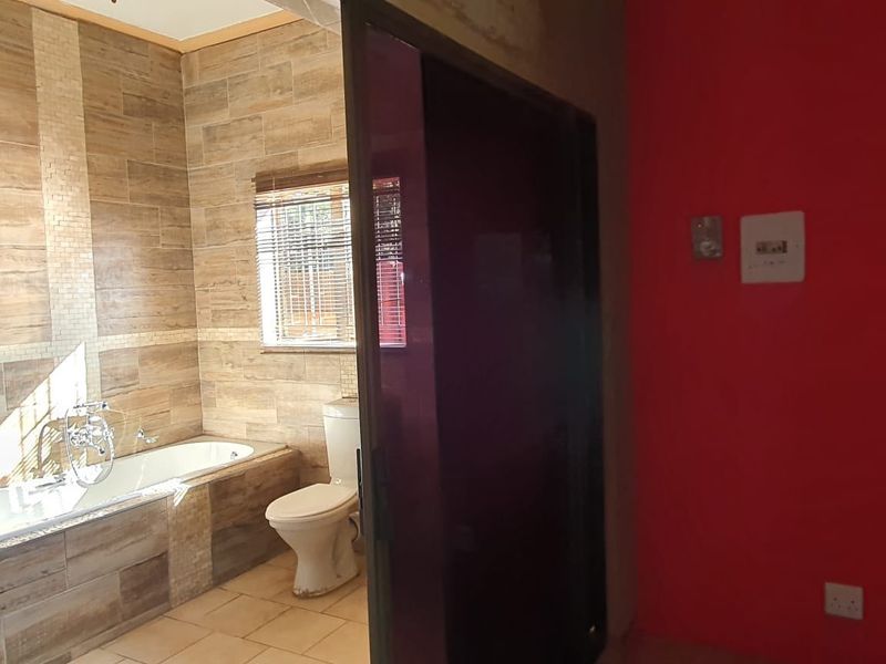 Cottage To Rent in Birchleigh North, Kempton Park - Photo 10