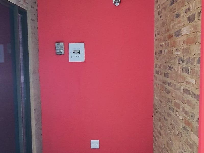 Cottage To Rent in Birchleigh North, Kempton Park - Photo 9