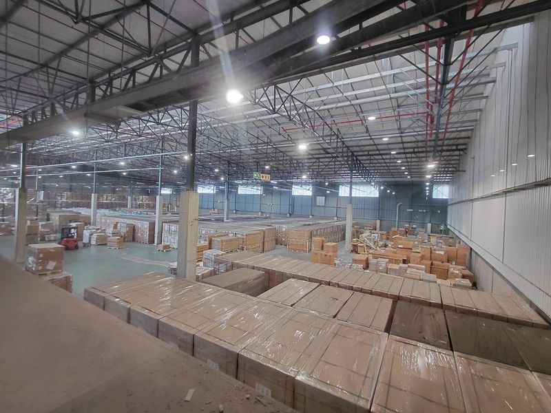 6075sqm Industrial Property To Rent in Montague Gardens, Milnerton - Photo 8