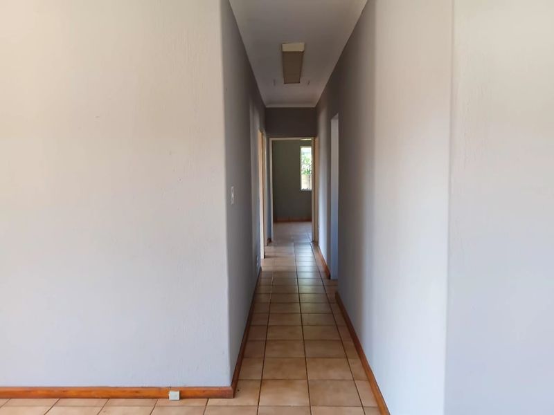 Farmhouse For Sale in Pretoria North, Pretoria - Photo 4