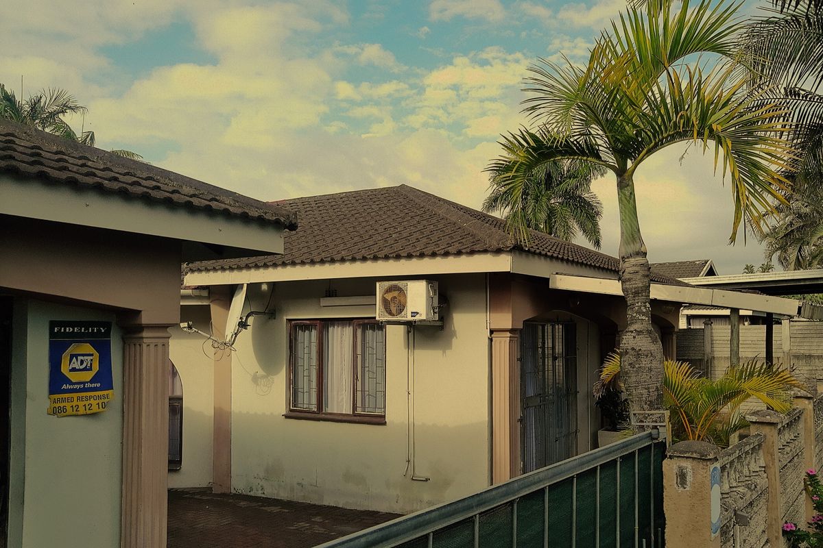 House with 2 bedroom flatlet for Sale in Veld en Vlei, Richards Bay, KwaZulu Natal - Photo 4