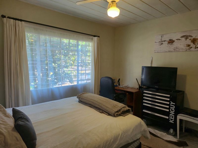 Two Bedroom Ground Floor Unit To Rent in Sterrewag - Photo 9