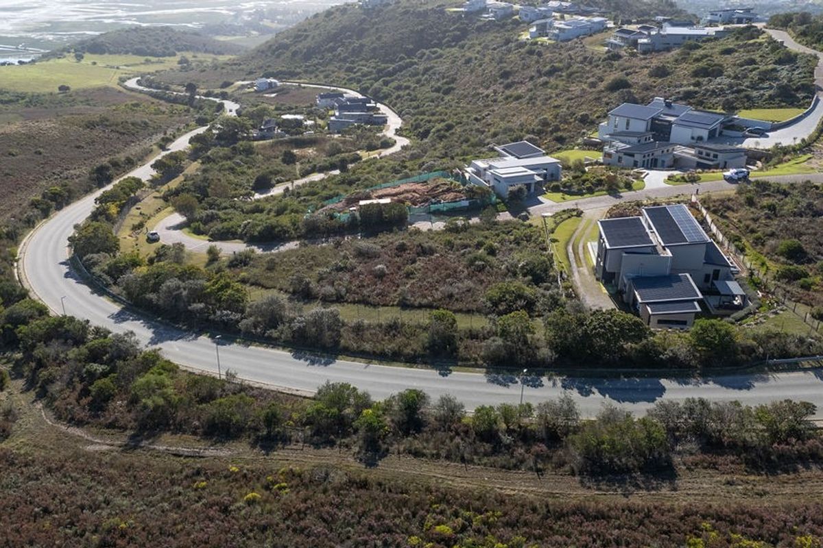 Last Developer Stand in Fernwood | No Transfer Duty | North-Facing Lagoon Views - Photo 4
