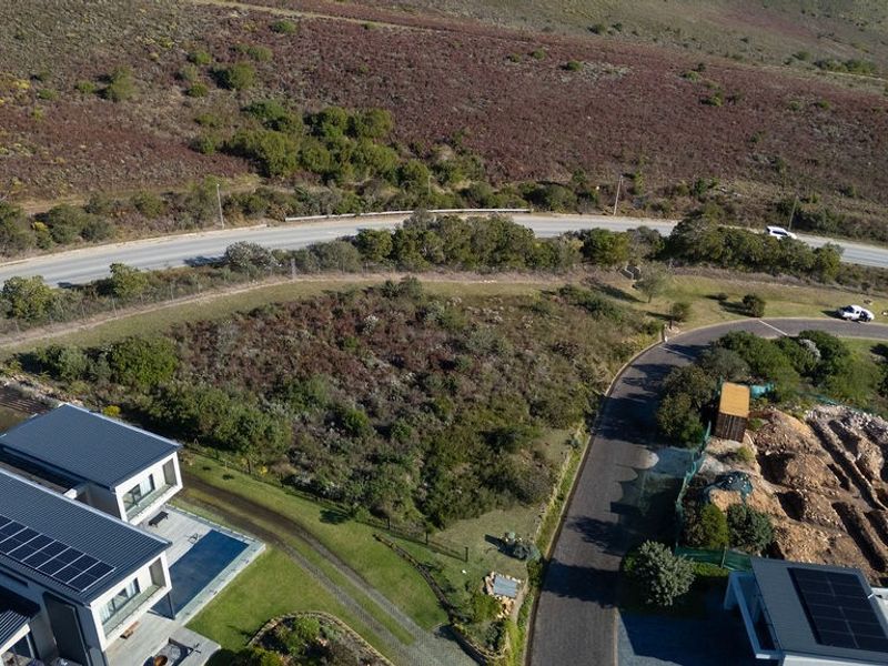 Last Developer Stand in Fernwood | No Transfer Duty | North-Facing Lagoon Views - Photo 2